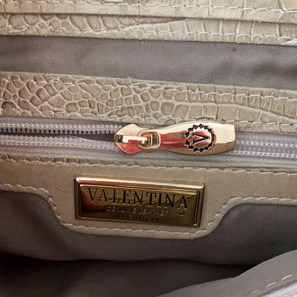 Valentina Italia Purse - Picture 5 of 7
